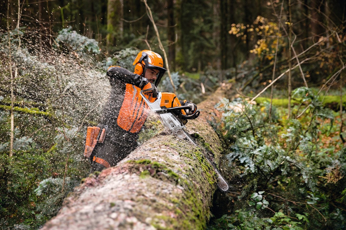 STIHL MS 500i W motorová pila - Obrázek 6