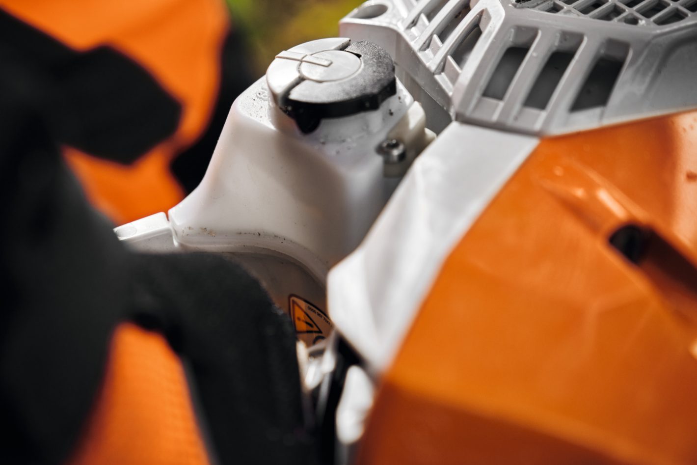 STIHL MS 400 C-M motorová pila - Obrázek 7